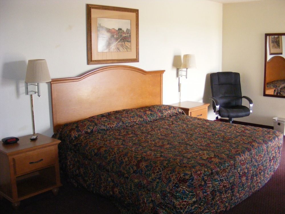 Americas Best Value Inn Lockhart Tx Экстерьер фото